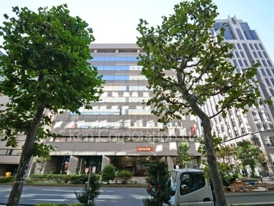 アクセス